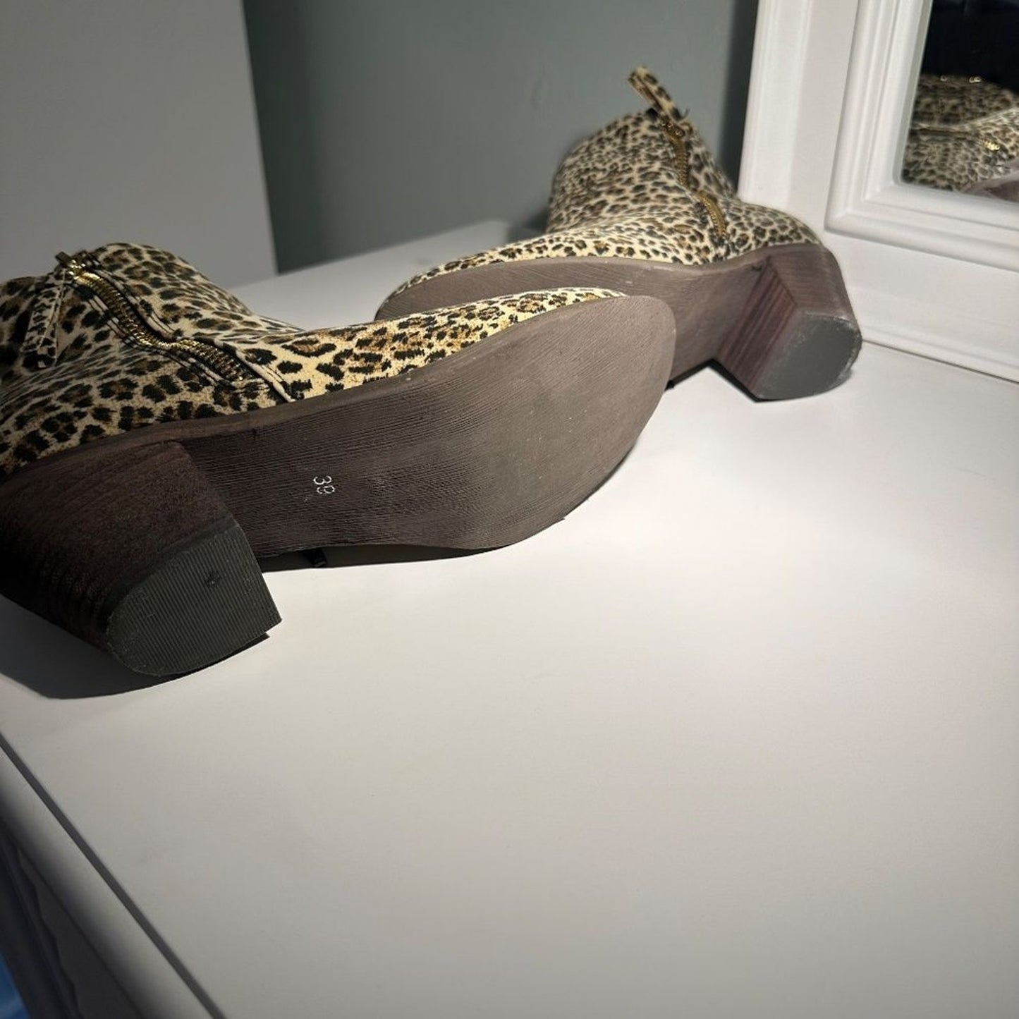 Diba Leopard Brushed Suede-like Booties EUC size 39 (8.5)